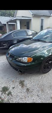 Green 2003 Pontiac Grand Am SE 2