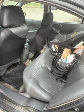 Green 2003 Pontiac Grand Am SE 2