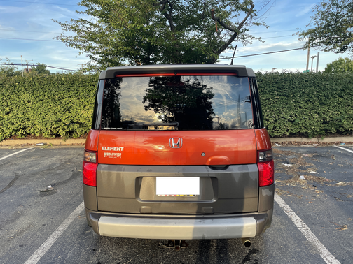 Photo 2 of 25 of 2005 Honda Element EX
