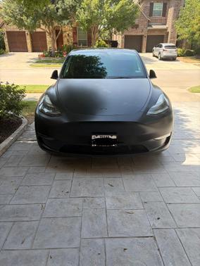Black 2023 Tesla Model Y Long Range