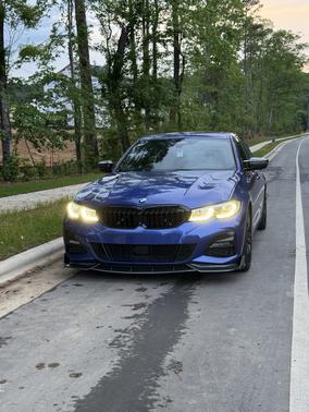 2019 BMW 330 i