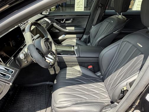 Black 2025 Mercedes-Benz AMG S 63 E 4MATIC