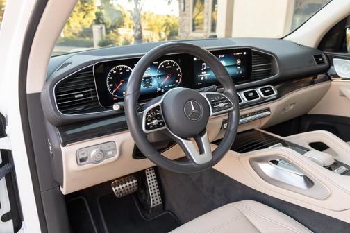 White 2020 Mercedes-Benz GLS 580 4MATIC