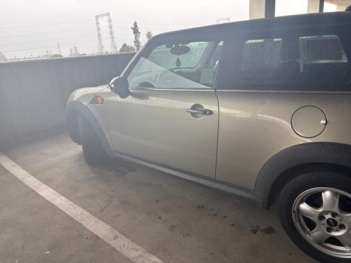 2007 MINI Cooper Base