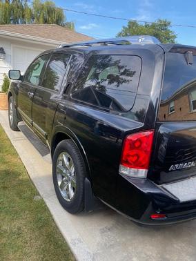 2011 Nissan Armada Platinum