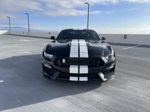 2019 Ford Shelby GT350 Base