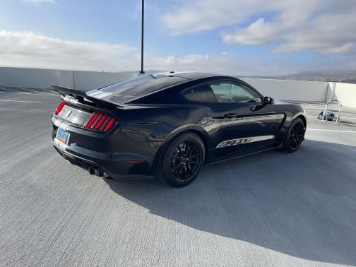 2019 Ford Shelby GT350 Base