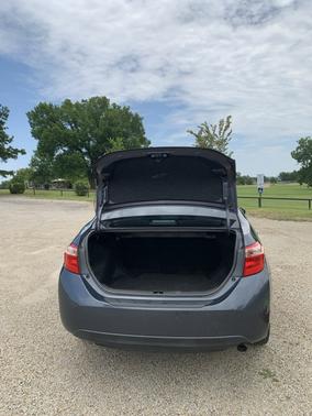 Gray 2017 Toyota Corolla LE