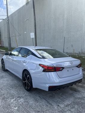 2025 Nissan Altima SR