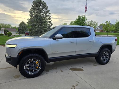 2022 Rivian R1T Launch Edition
