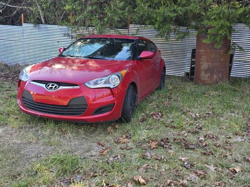 2016 Hyundai Veloster Base