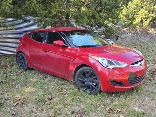 2016 Hyundai Veloster Base