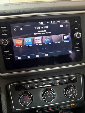 Black 2018 Volkswagen Atlas 3.6L SE