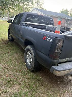 Black 2002 Chevrolet Silverado 1500 LT Extended Cab
