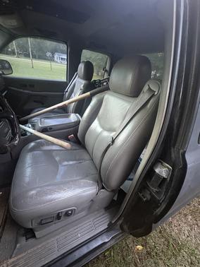Black 2002 Chevrolet Silverado 1500 LT Extended Cab