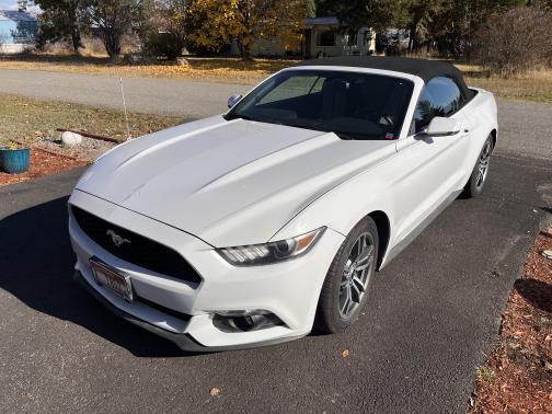 2015 Ford Mustang EcoBoost Premium