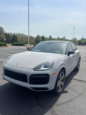 2020 Porsche Cayenne Coupe AWD