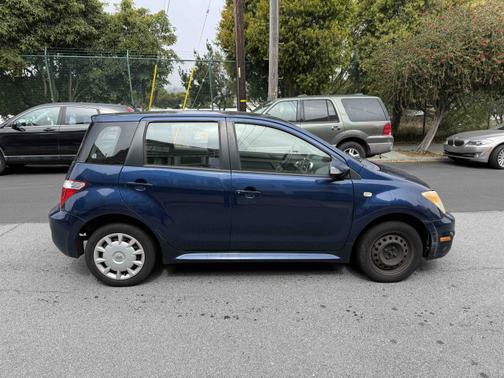 2006 Scion xA Base
