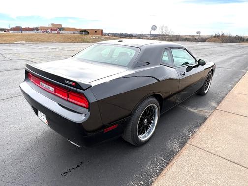 2008 Dodge Challenger SRT8