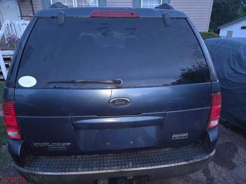 Blue 2003 Ford Explorer Eddie Bauer