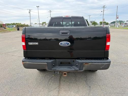 Black 2004 Ford F-150 FX4 SuperCab