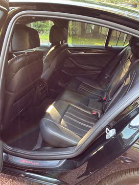 Black 2017 BMW 530 i xDrive