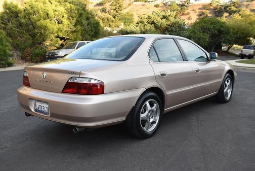 Gold 2002 Acura TL 3.2