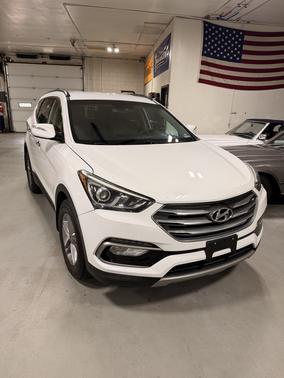 White 2018 Hyundai Santa Fe Sport 2.4L