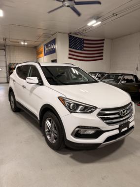 White 2018 Hyundai Santa Fe Sport 2.4L