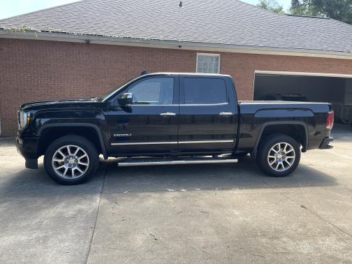Photo 4 of 12 of 2018 GMC Sierra 1500 Denali