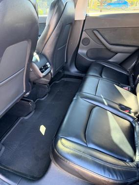 Black 2020 Tesla Model Y Performance
