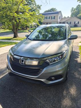 Gray 2021 Honda HR-V EX-L