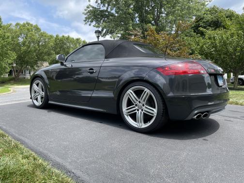 2011 Audi TTS 2.0T Premium Plus