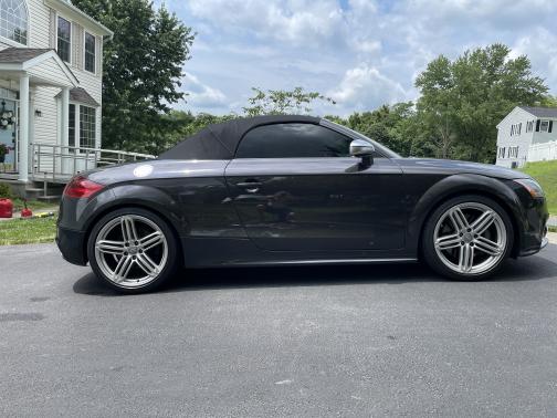 2011 Audi TTS 2.0T Premium Plus