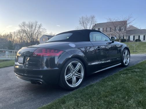 2011 Audi TTS 2.0T Premium Plus