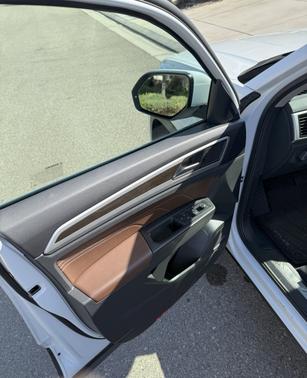 2022 Volkswagen Atlas 3.6L SE w/Technology