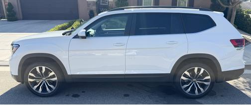 2022 Volkswagen Atlas 3.6L SE w/Technology