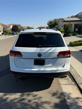 2022 Volkswagen Atlas 3.6L SE w/Technology