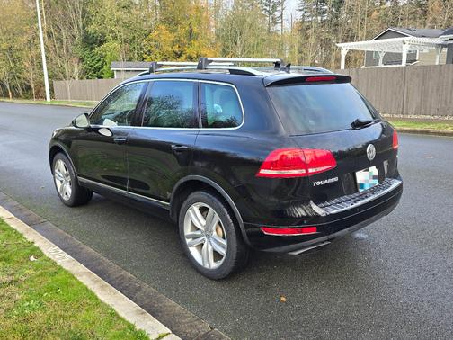 2013 Volkswagen Touareg VR6 Lux