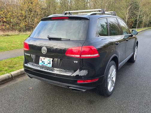 2013 Volkswagen Touareg VR6 Lux
