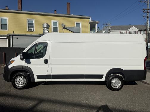 White 2023 RAM ProMaster 3500 High Roof