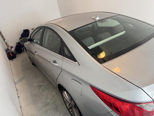 2011 Hyundai SONATA SE