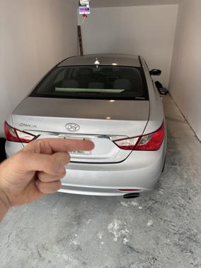 2011 Hyundai SONATA SE