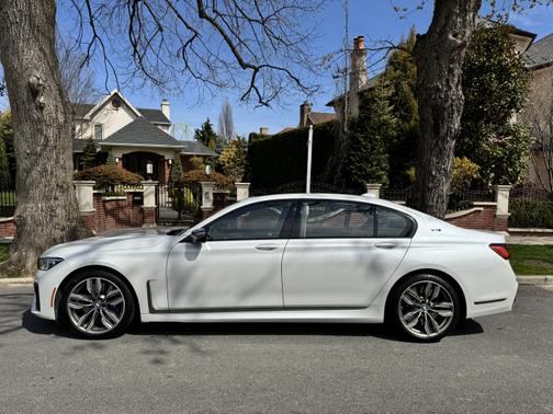 2020 BMW M760 i xDrive