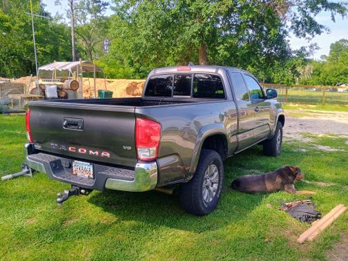 2016 Toyota Tacoma SR5