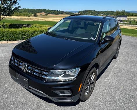 Black 2019 Volkswagen Tiguan 2.0T SE