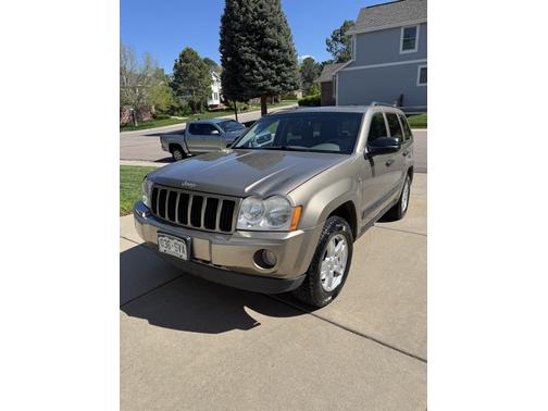 2005 Jeep Grand Cherokee Laredo