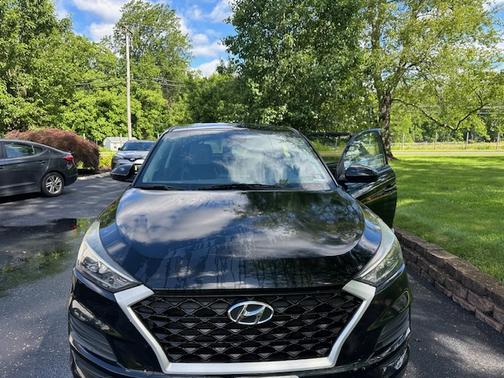 2019 Hyundai TUCSON SE