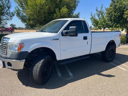 White 2011 Ford F-150 XL