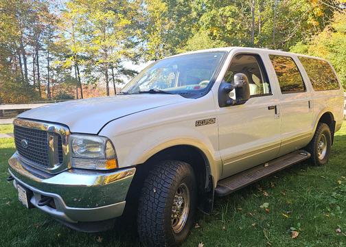 2003 Ford Excursion Eddie Bauer 4WD